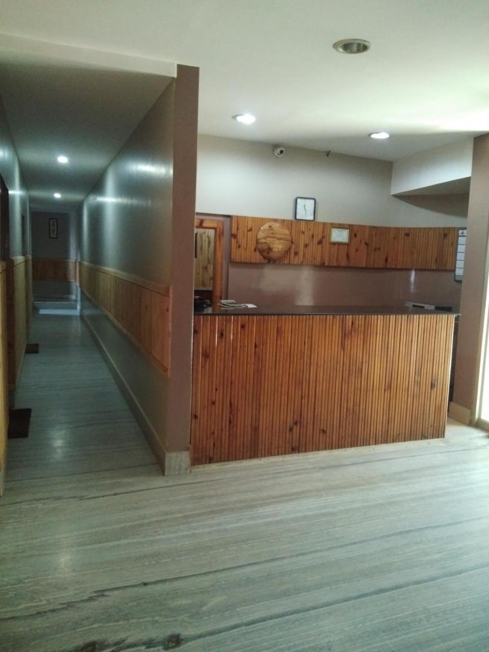 Hotel Pine Kohima Exterior foto